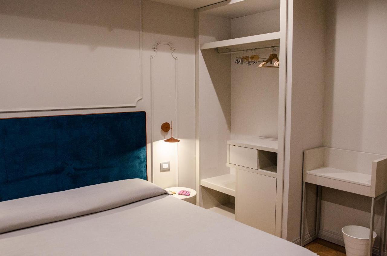 Diecidodici Boutiquerooms Sirolo Εξωτερικό φωτογραφία