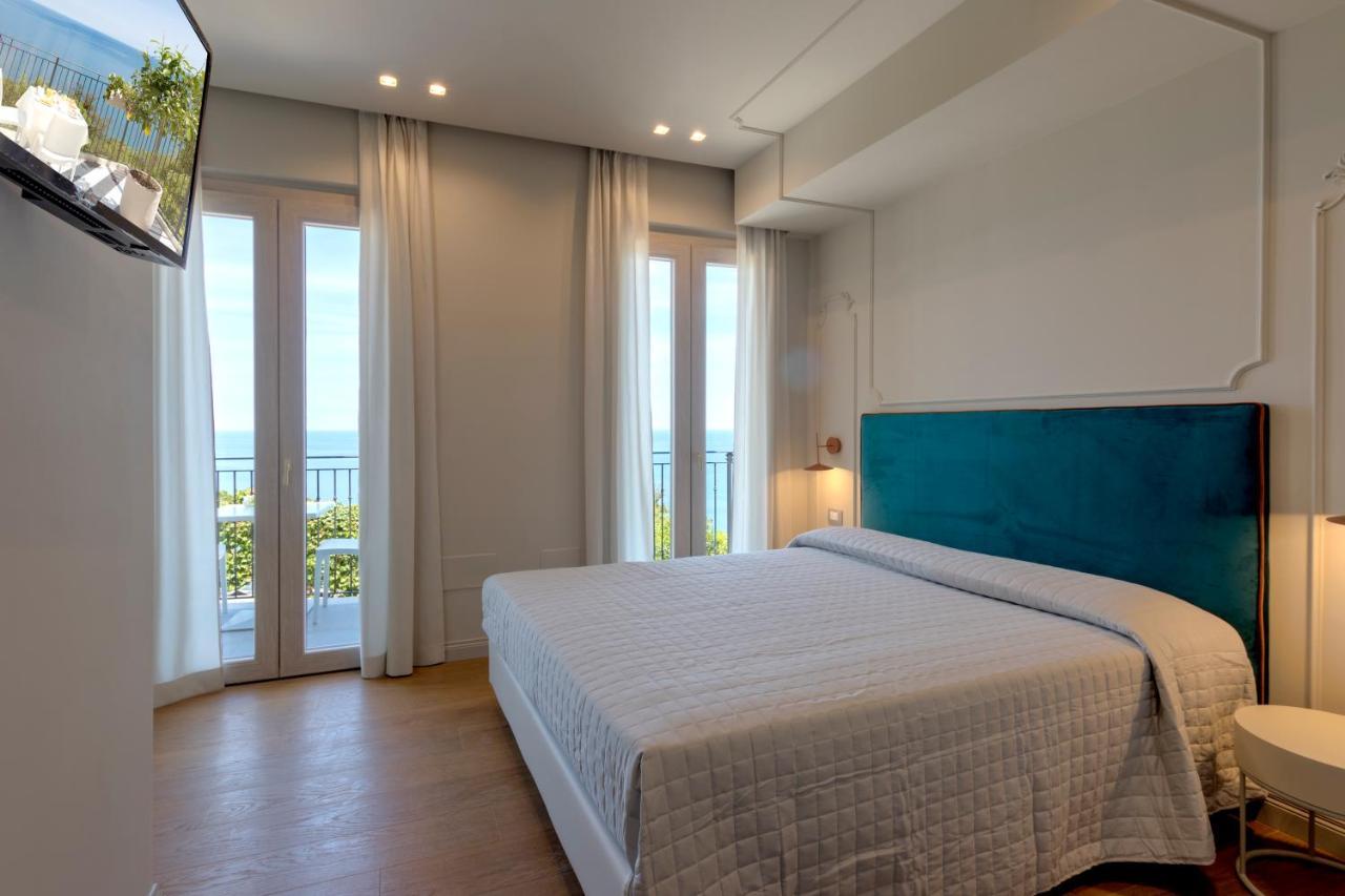 Diecidodici Boutiquerooms Sirolo Εξωτερικό φωτογραφία