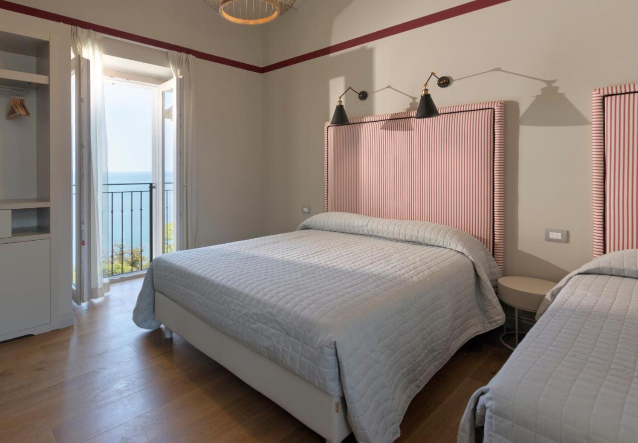 Diecidodici Boutiquerooms Sirolo Εξωτερικό φωτογραφία